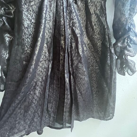 WALTER BAKER V-Neck Puff Long Sleeve Flowy Party Mini Dress Black Gold Womens XS - Picture 7 of 8